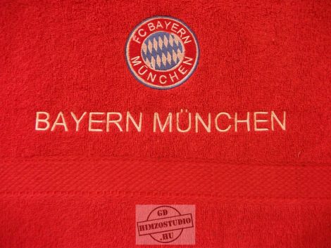 Hímzett Bayern München törölköző